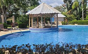 Tropical Bliss Pool Wi-Fi Bbq Near Quepos Manuel Antonio